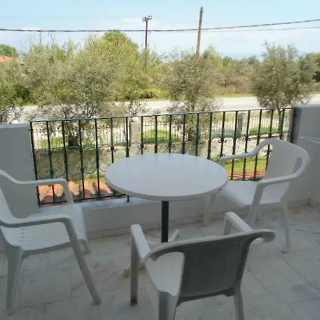 Studio For 2-3 Persons 100m From The Beach Апартаменты