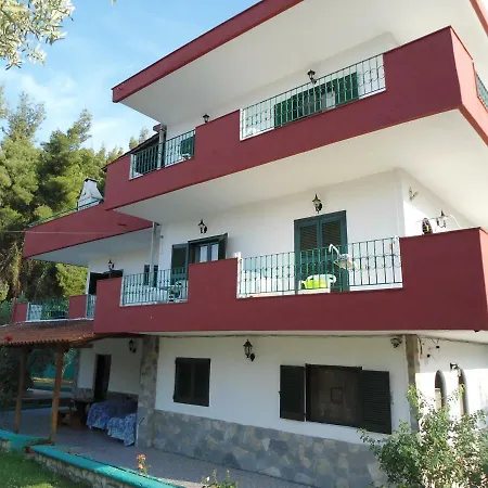 Studio For 2-3 Persons 100m From The Beach Апартаменты *